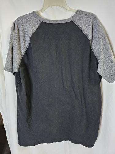 Camiseta AMERICAN EAGLE Para Hombre Gris y Negra Manga Corta Cuello Redondo Águila Talla XL - Imagen 3 de 3