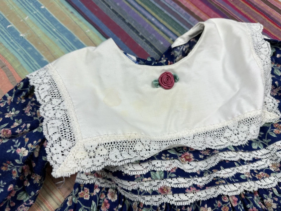 Antigo Vestido Feminino Polly Flinders Gola Grande Azul Marinho Floral Calico Babado Prarie 3T - Imagem 4 de 4