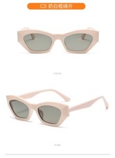 NEW Women's polarized sunglasses fashionable retro glasses UV resistant 62658-3