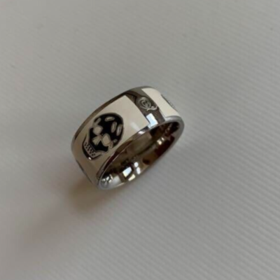 Alexander McQueen Ring Skull Black White International size:13 | eBay