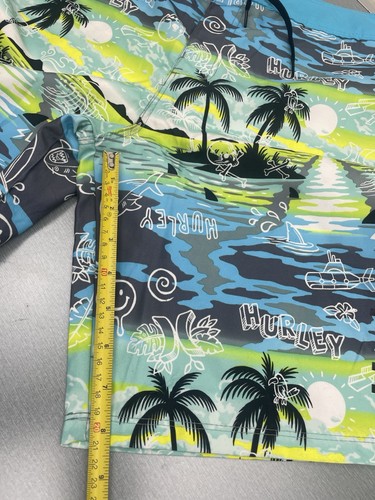NEW Boys Hurley Board Shorts Size 16/28 Island Print 9” Inseam - Picture 6 of 13