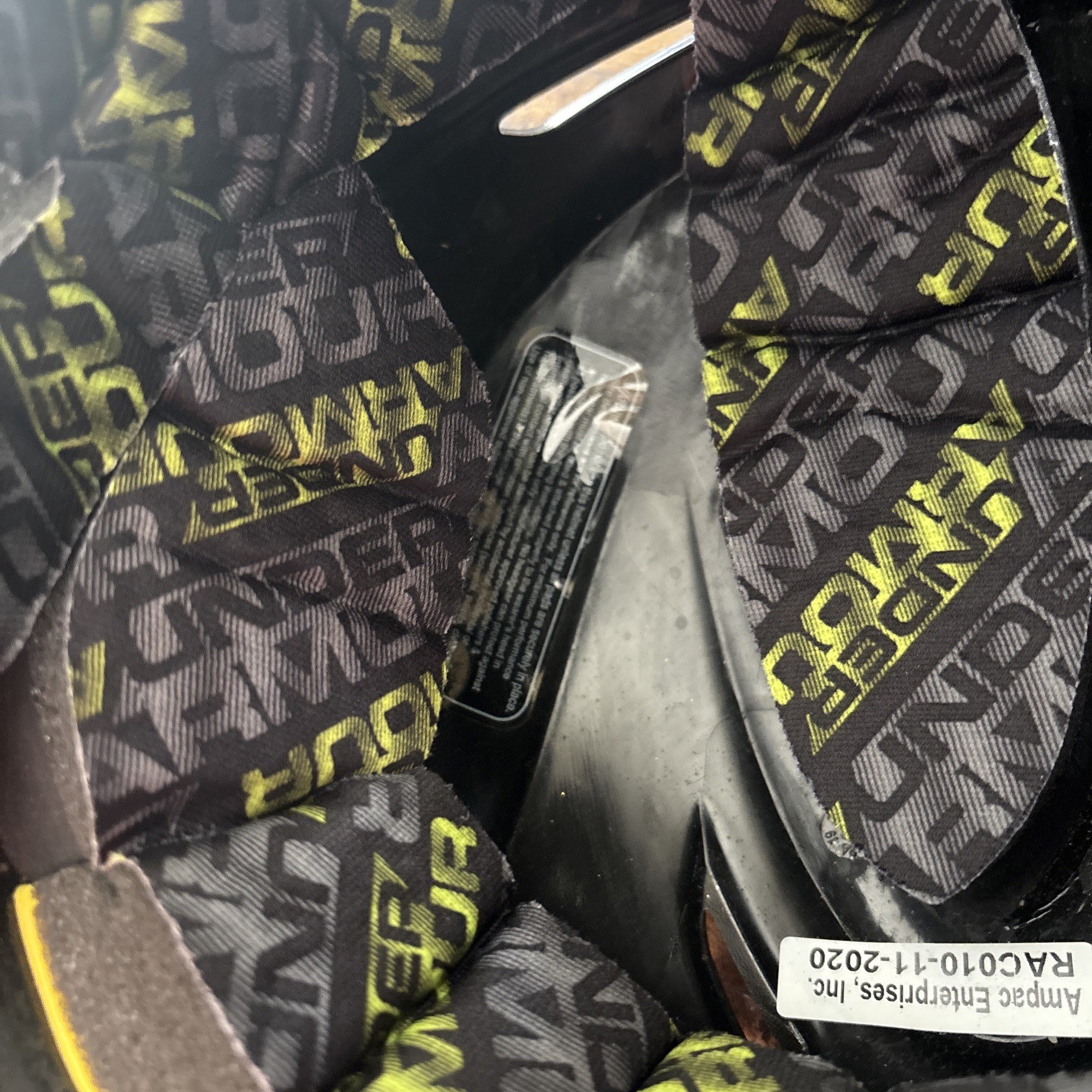 Open Box Under Armour Matte Molded Batting Helmet-Youth-Black  thumbnail 11