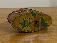 CK Japan Prewar Tin Wind up Toy Military Tank A5-31