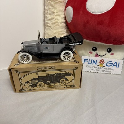 ERTL 1917 Collector Series Maxwell Touring Car 1:25 Scale Inv