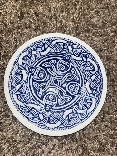 Jacqui Seller Ceramics Celtic Knot Tile Trivet Cork Backed 6”D Made In Scotland