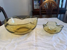 Vintage Anchor Hocking MCM Chip And Dip Set In Honey Gold With Pinched Rims
