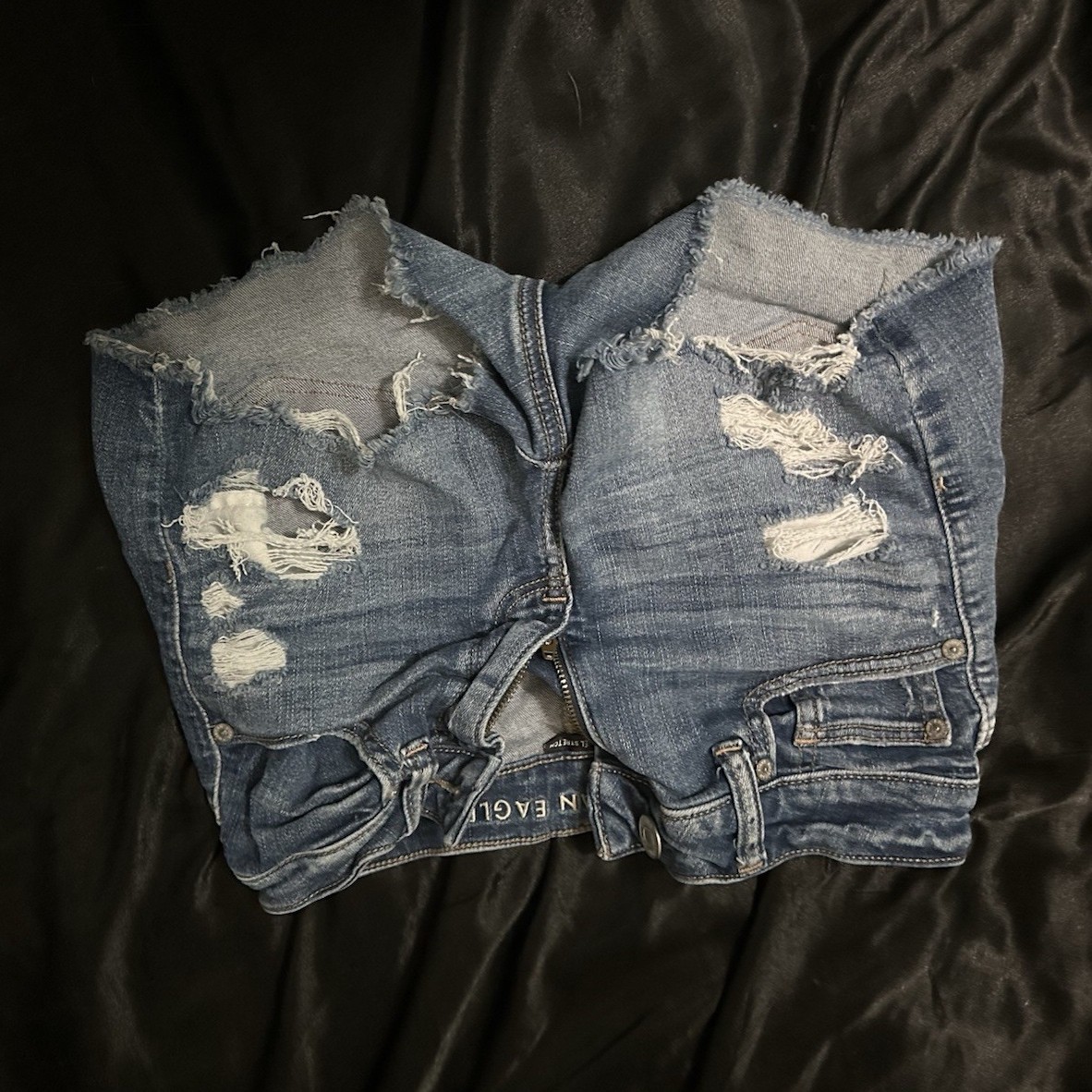 American Eagle Outfitters Distressed Cut Off Denim Shorts Blue Size 2 Regular