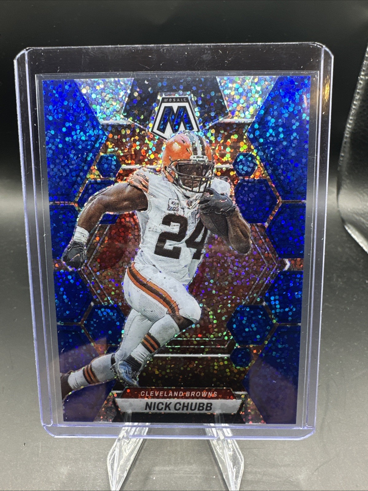2023 Panini Mosaic - Nick Chubb #49 Blue Sparkle Prizm /96