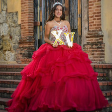 Modern Quinceanera Dresses Sleeveless Tiered Appliques Vestidos De 15 Customized