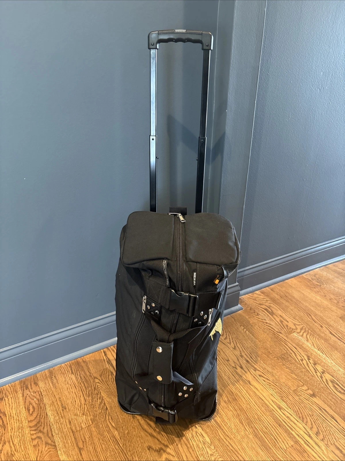Club Glove Travel Golf Bag MINI ROLLING DUFFLE Wheels Black Bag