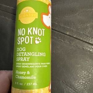 Scentsy ONLY 1! No knot spot Dog Detangler Spray Honey Chamomile