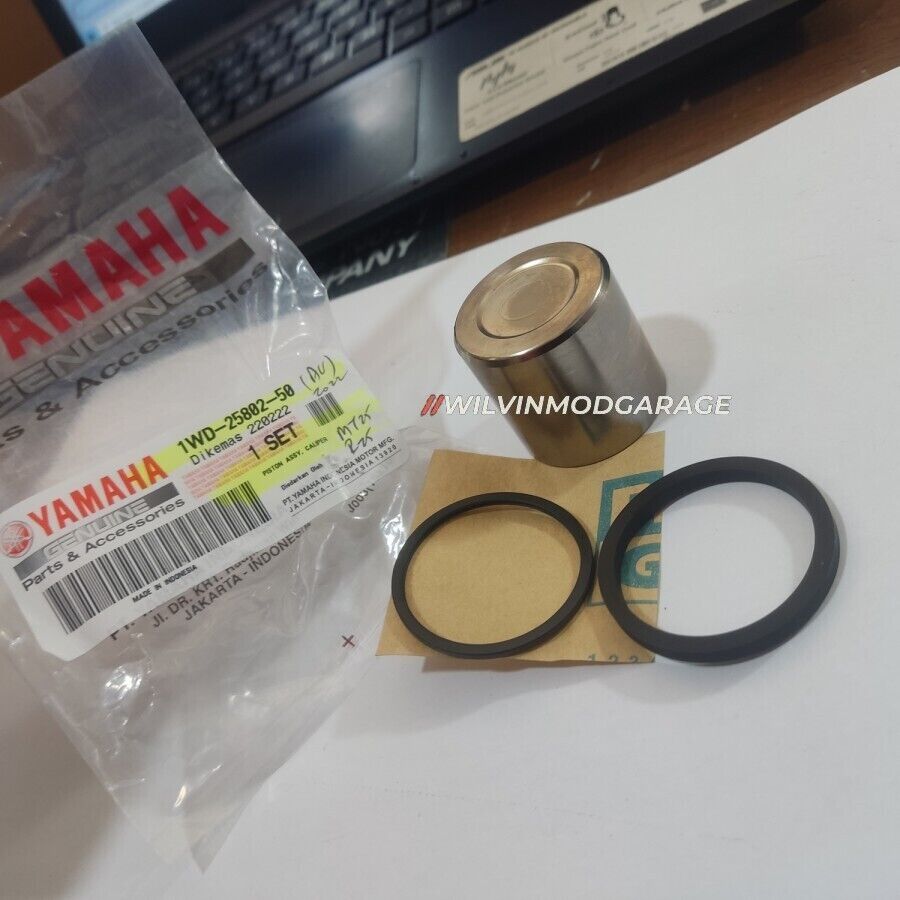 Genuine Rear Brake Piston 2015-2022 Yamaha YZF R25 R3 1WD Genuine Rear Brake Piston 2015-2022 Yamaha YZF R25 R3 1WD