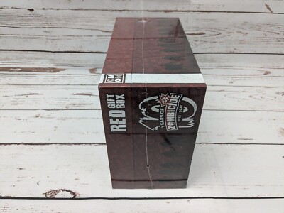CMON Zombicide 10th Anniversary Red Gift Box Puzzle Stickers Masks