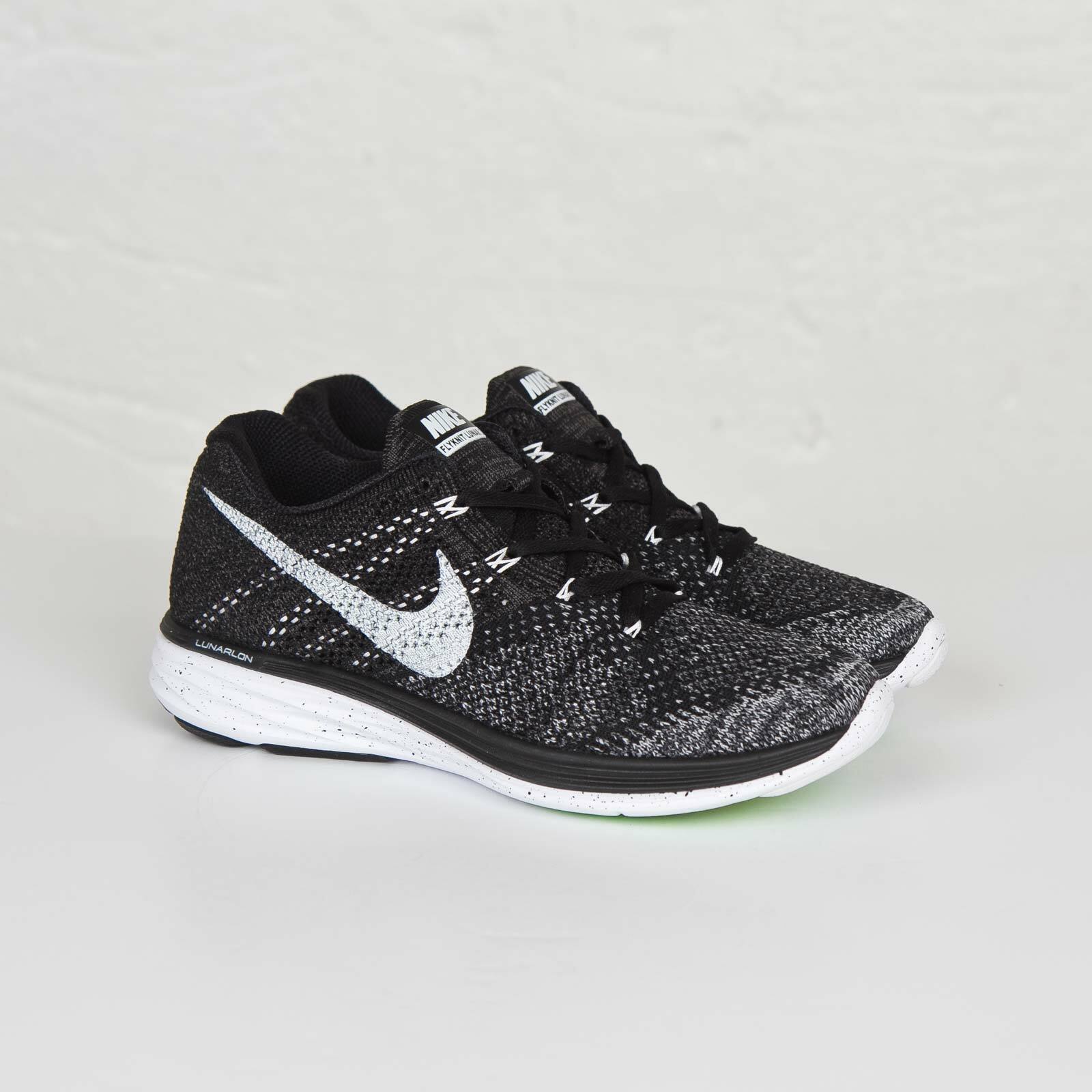 nike lunar flyknit price