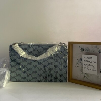 Michael Kors Large Pull Chain Signature Waist Belt Bag D23