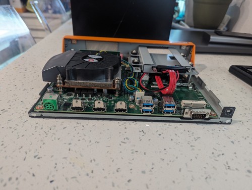 Advantech DS-980 Mini PC COMPUTER i5 7700 4GB DDR4 128GB SSD - Picture 5 of 7