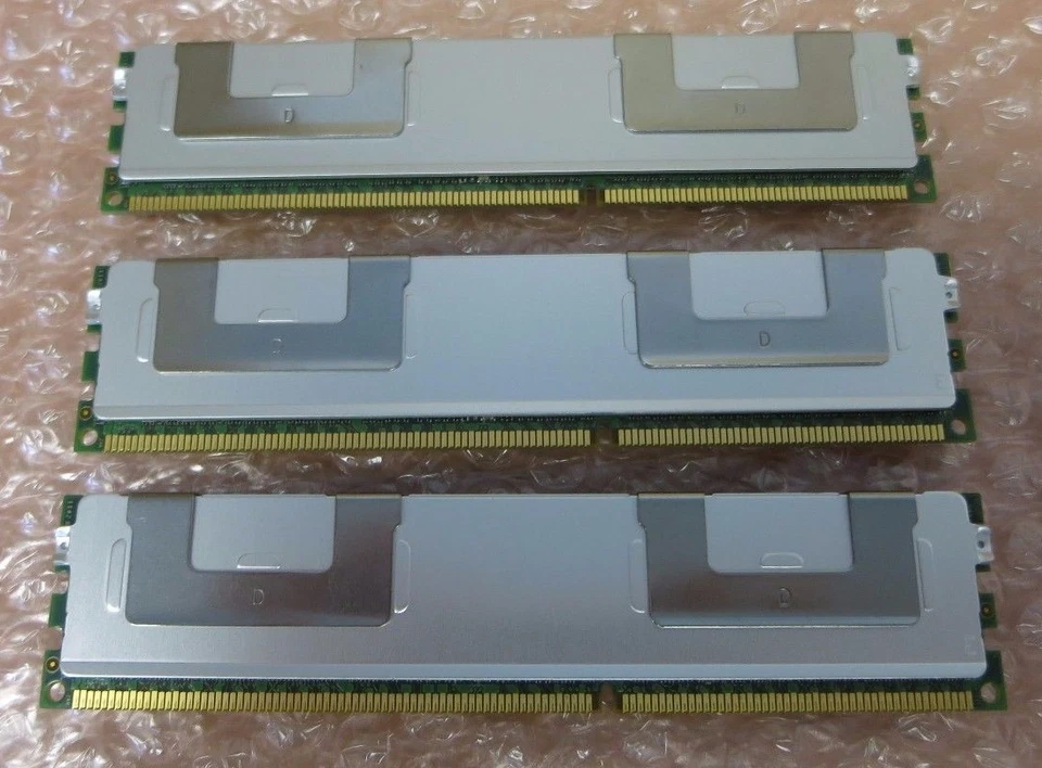 Fujitsu 48GB (3x 16GB Kit) DDR3-1066 PC3L-8500R Server Memory S26361-F4412-E536 - Image 2 of 3