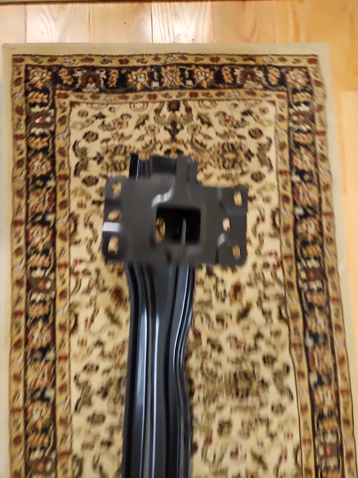 Genuine Volkswagen Impact Bar 5NN-803-880 Takeoff New Car Before Delivery  Foto 2 de 3