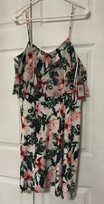 New With Tags Vince Camuto Summer Party dress Flowers Size 10