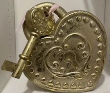 LARGE RACHEL ZOE Gold Heart Love Lock and Key Valentines Day Decor *Damaged Key*