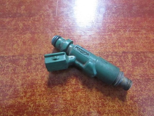 Toyota Prius 2005 Fuel Injector 2325021020, 23250-21020 #336767-06