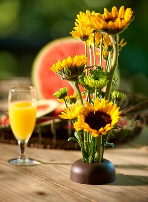 cheap vase to go around patio umbrella Flower Vase Fits In Patio Table Umbrella Hole-The NoBrella Flower Vase-Bronze