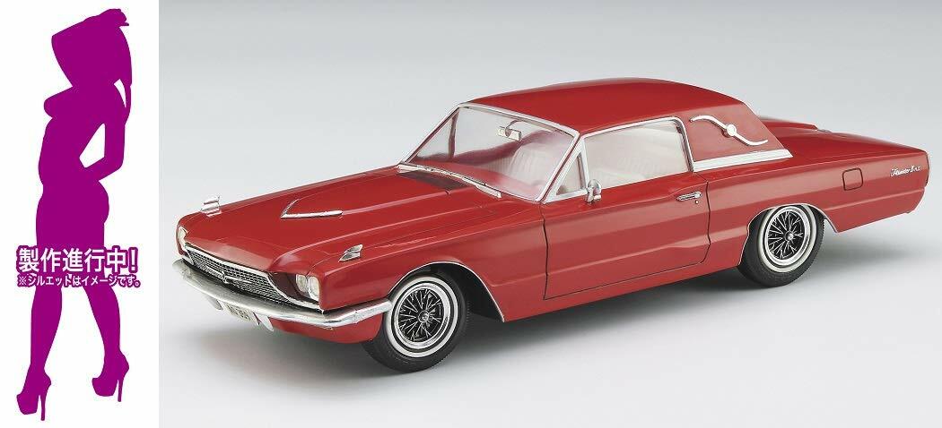 1966 American Coupe Type T w / Blonde Girls Figure Plastic Model
