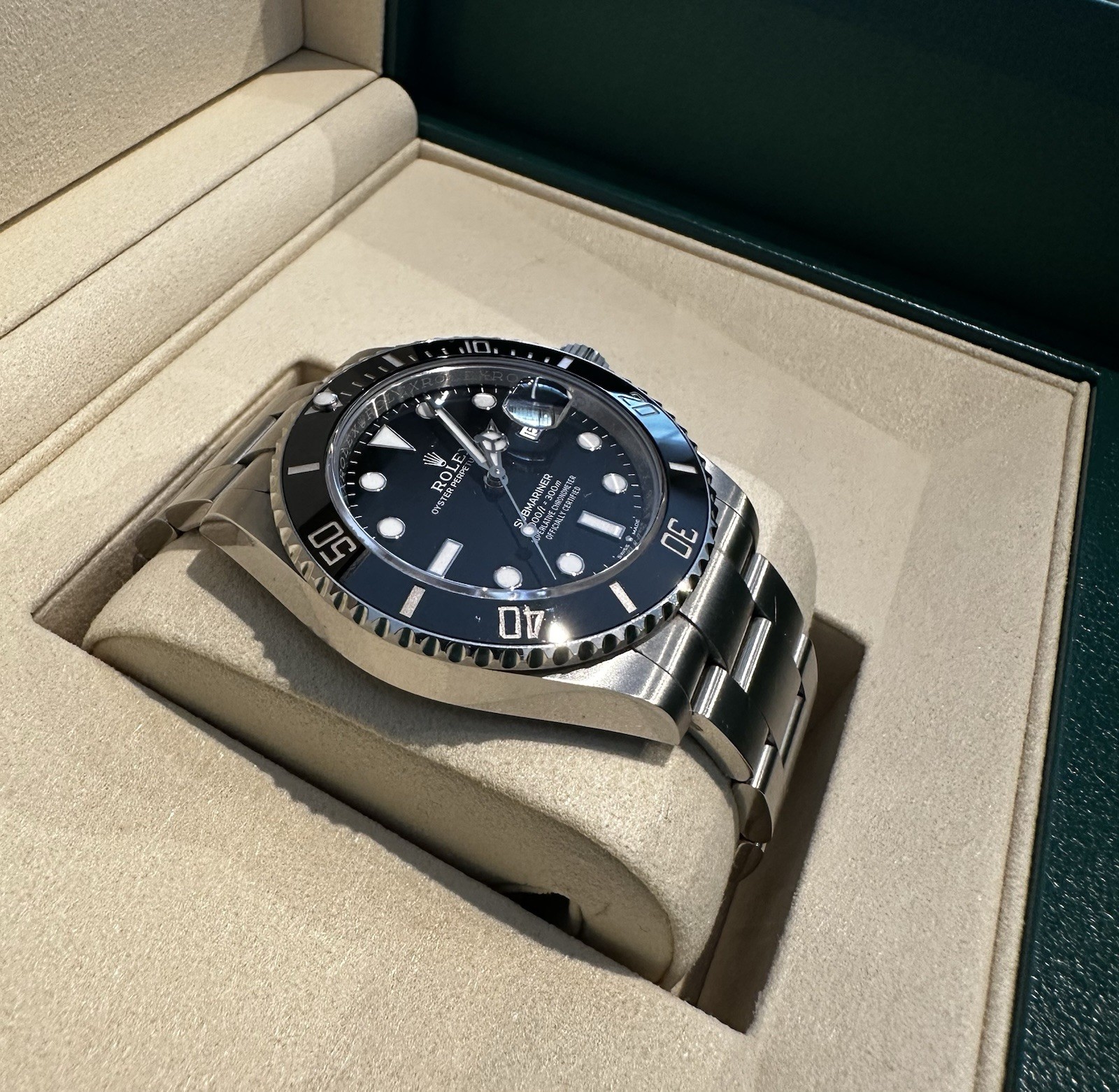 Rolex Submariner Date 41mm Black Bezel 126610LN - Nov 2025 - Complete Box Papers image 3