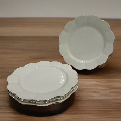 Grace Teaware 11'' White Gold Scallop Fine Porcelain Dinner Plate Set of 4 NEW!
