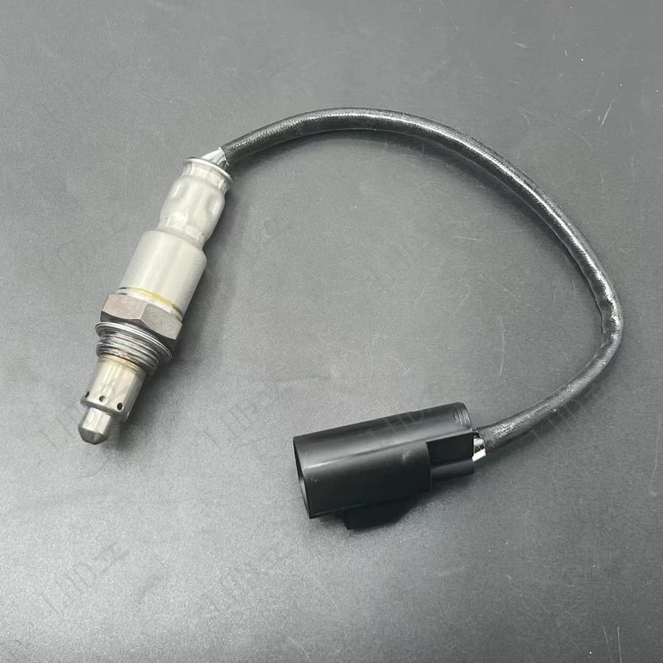 Sensor de oxígeno trasero LR122058 para 20-23 Land Rover Defender 110 Range Rover 3,0 L: Foto 2 de 4