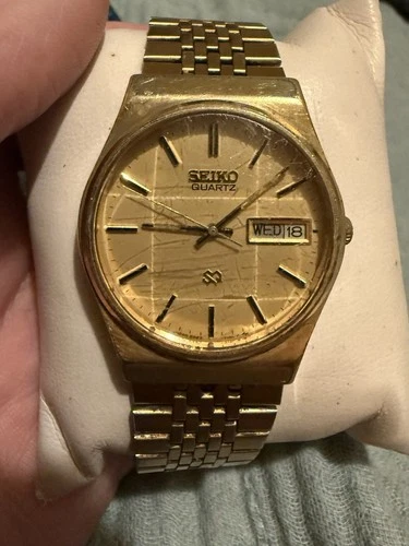 Vintage Rare Seiko SQ Day Date Faceted Crystal Mens Watch 6923-7099