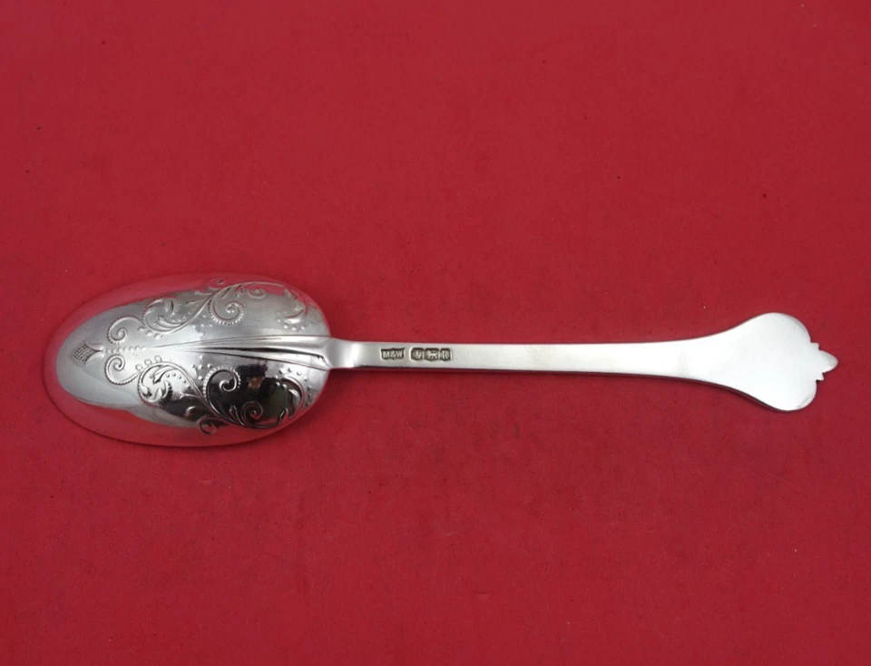 Cuchara para servir William and Mary de Mappin and Webb de plata de ley 8 1/8" Foto 2 de 3