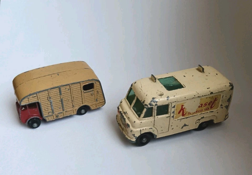 Lotto Lesney (Matchbox) Vintage Anni '50/60 Per Restauro/Ricambi - Immagine 3 di 4