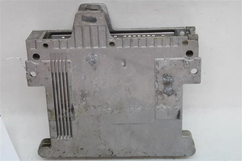 Used Engine Control Module (ECM) fits: 1996 Mercedes-benz Mercedes c-class 202 T Foto 2 de 4