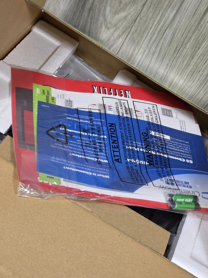 Insignia NS-BRDVD4 Reproductor Blu-ray/DVD/CD Aplicación de Internet - NUEVO - Foto 2 de 2