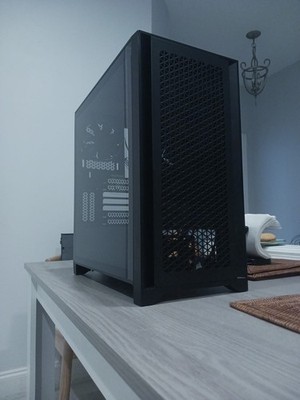 Corsair 4000D Airflow  ATX Mid Tower Case Black Tempered Glass USB-C Steel 4FAN