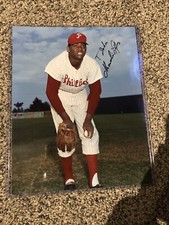 Philadelphia Phillies  Marcelino  Lopez (Dec.)  autographed 8x10 Photo Very Rare