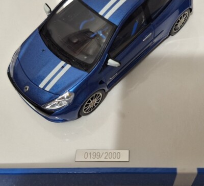 Renault Clio 3 Gordini RS 2009 Blue with White Stripes 1:43 Spark