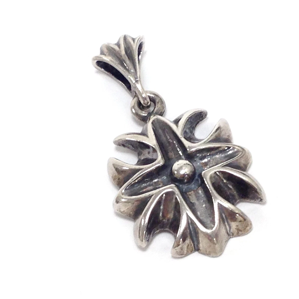 Highlander Solid 925 Sterling Silver Maltese Cross Pendant 15.6