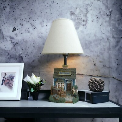 Vintage Figi Graphics Resin Antique Shop Accent Table Lamp  