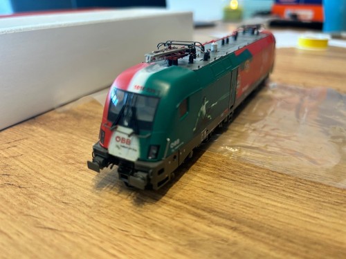 Neu Versand! ÖBB 1016 025-7 Taurus Werbelok für Portutal EM 2008 Roco H0 - Bild 6 von 8