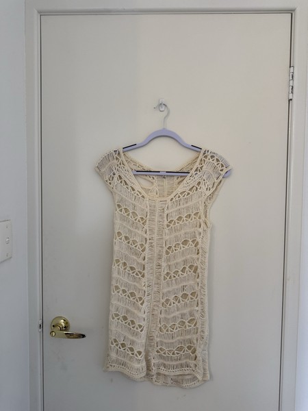 TENT Womens Cream Crochet Open Knit Shift Mini Dress Sleeveless Size S