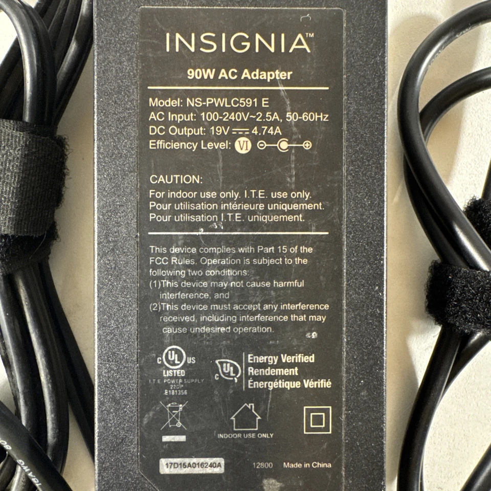 Insignia Universal 90W ac adapter Laptop Charger for Acer HP Lenovo Del Asus - Image 2 of 4