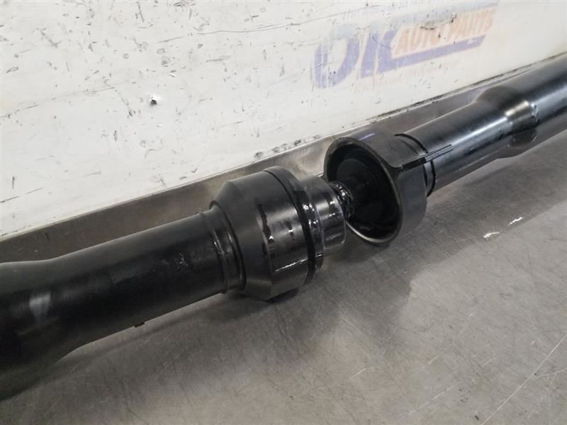 19 2019 MASERATI LEVANTE 3.0L REAR DRIVESHAFT 06700350480