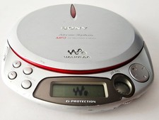 Sony Walkman D-NE511 Portable CD Player MP3/ATRAC3plus G-Protection - Working 
