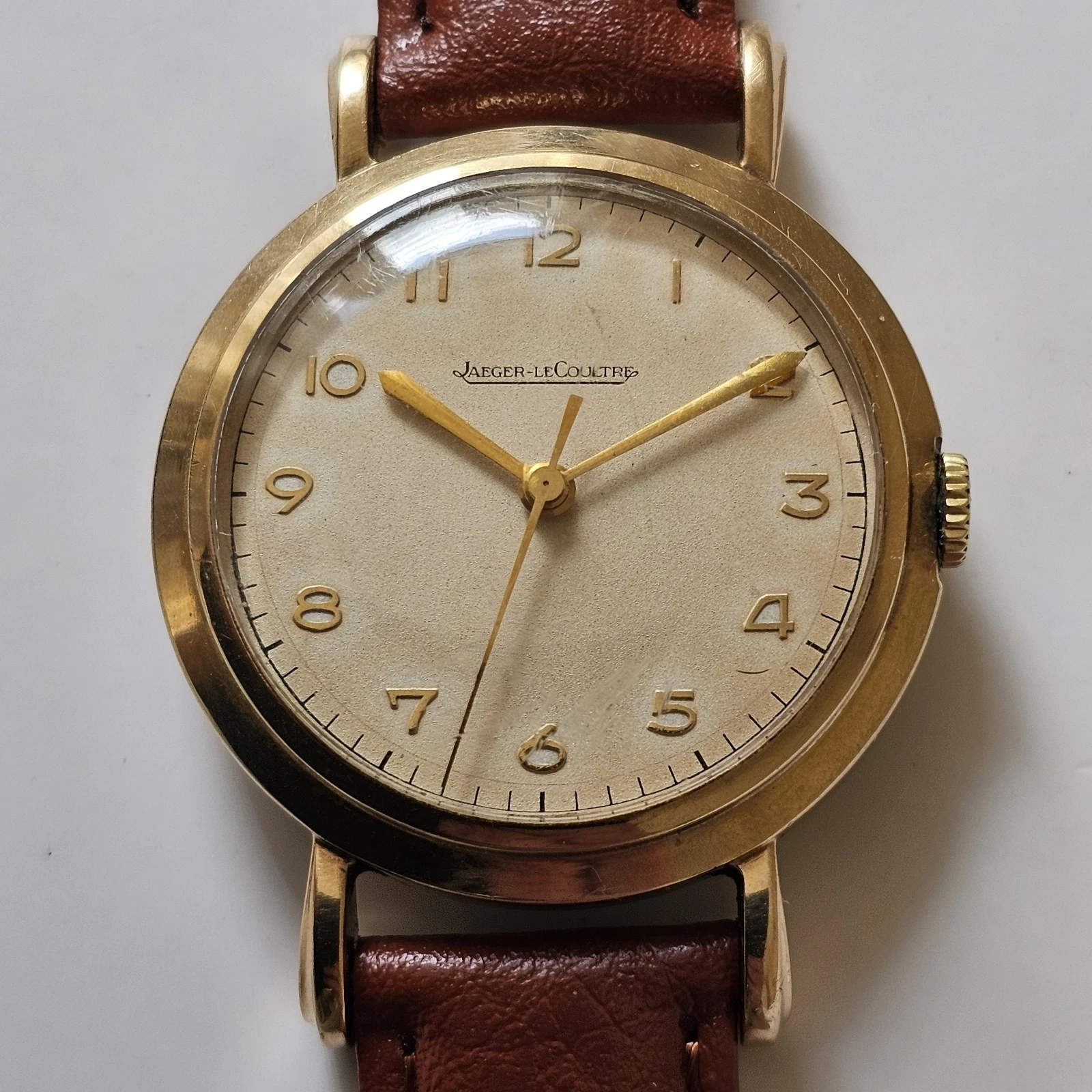 Jaeger LeCoultre — Vintage 9k Solid Gold Jaeger LeCoultre Hand-Winding Men's Wristwatch Cal P478/c