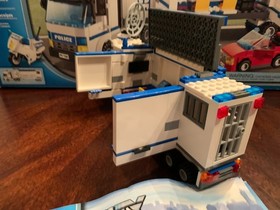 LEGO City Mobile Police Unit 7288 - USED