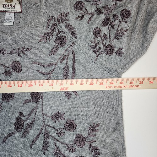 Tiara International Grey Sweater Embroidered Pullover Purple Floral Size XL - Bild 5 von 6