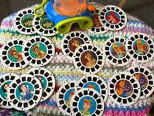 2002 Fisher Price View Master 30 Reels Disney Pooh Bear Big Blue House Bugs