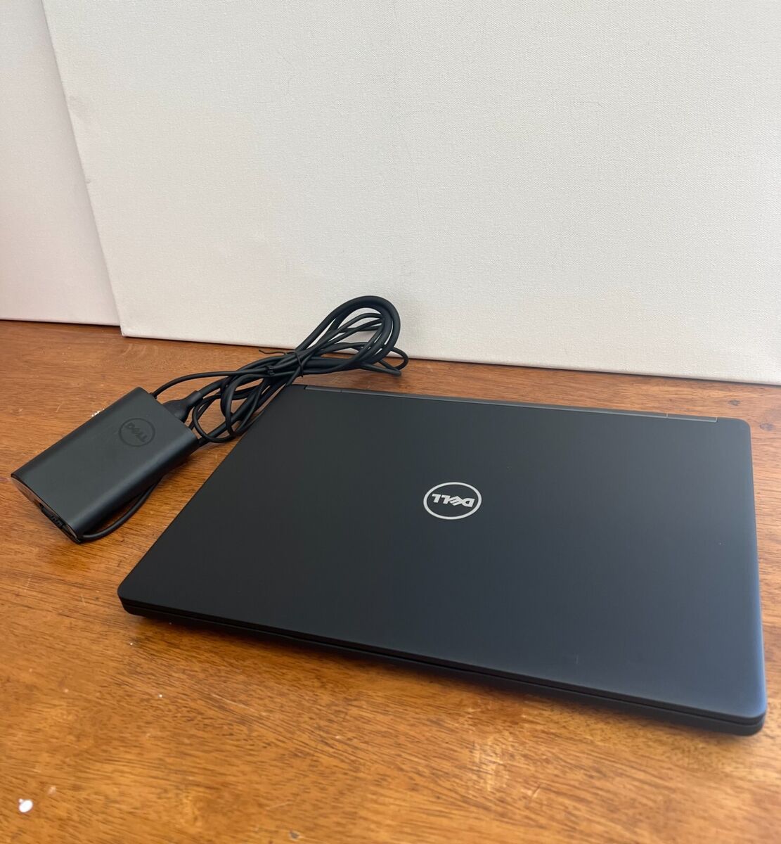 Dell i7 Latitude Laptop 16GB 512GB SSD Microsoft Windows 11 Dell i7 Latitude Laptop 16GB 512GB SSD Microsoft Windows 11